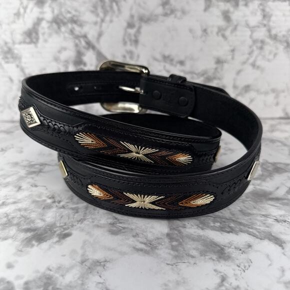 3D Mens Diamond Concho Embroidered Western Black Leather Belt Size 40 - Picture 3 of 9